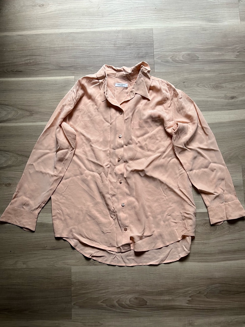Women’s Equipment Men's Peach Button-Down Shirt size S